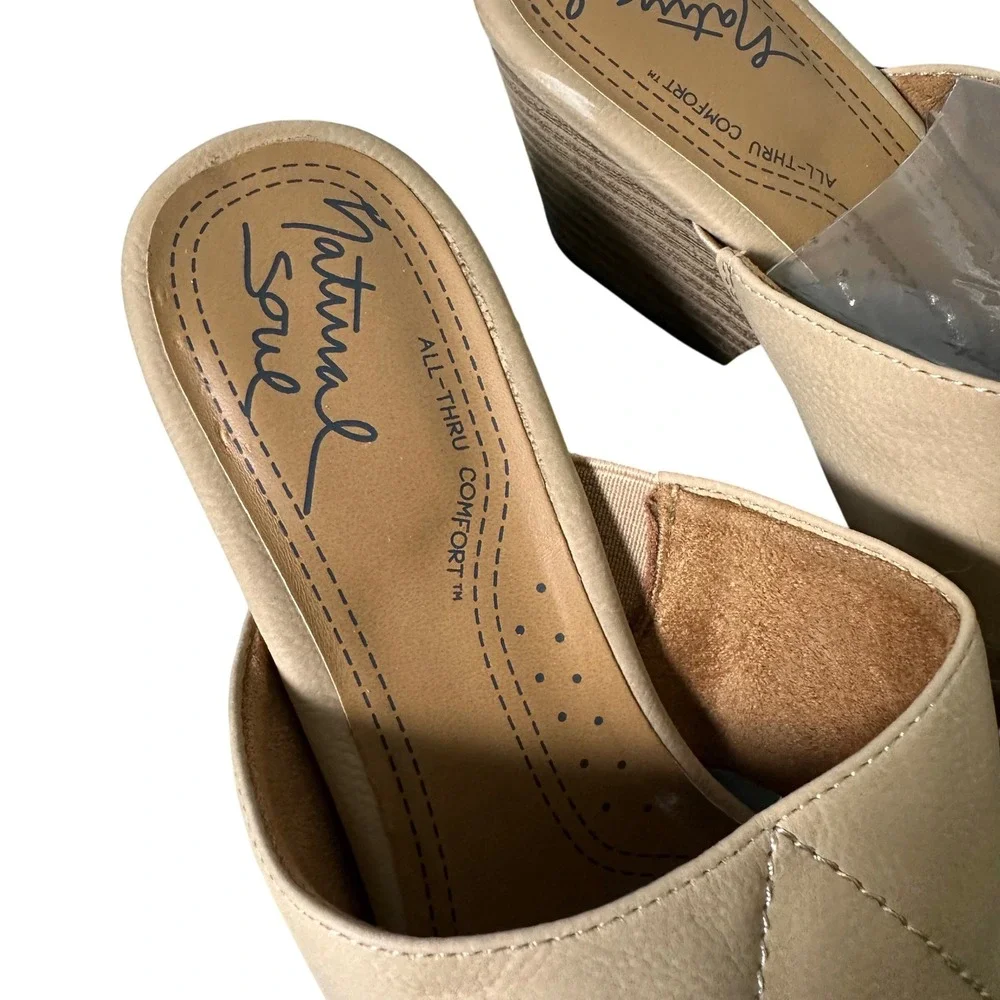 Natural Soul Wedge‎ Sandals Mushroom Buff Open Toe Mules Size 8.5M Comfort